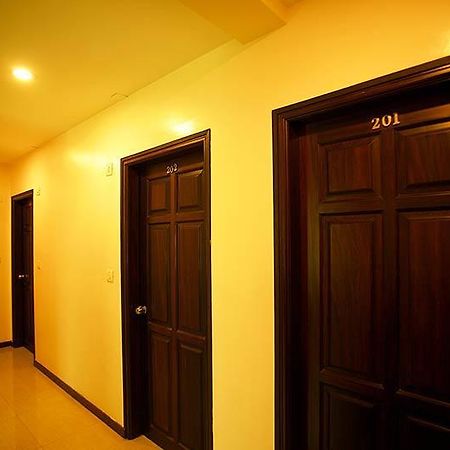 Hotel Malabar Regency Μπανγκαλόρ Εξωτερικό φωτογραφία